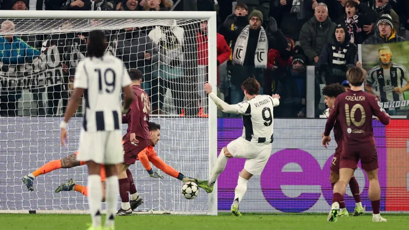 Dušan Vlahović (Juventus) daje gol Mančester Sitiju
